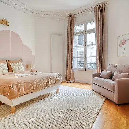 Proche Mairie Du 16e Arrondissement Apartment