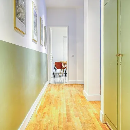 Proche Mairie Du 16e Arrondissement Apartment
